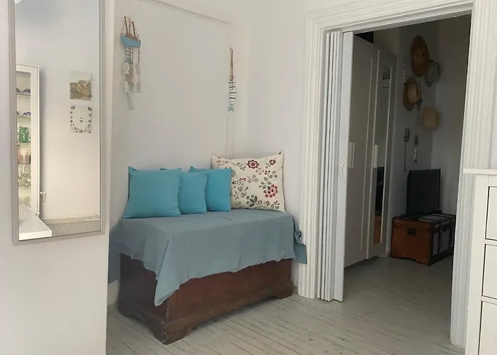 Budget Downtown Apartment- Harma I דירה